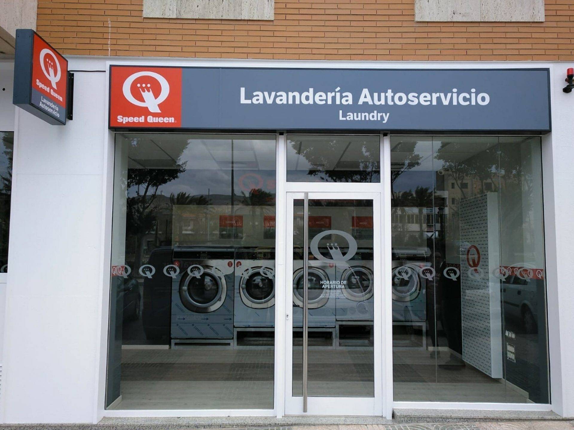 Rótulos Luminosos - rótulos luminosos y cajas de luz - Rotusil Madrid (48)