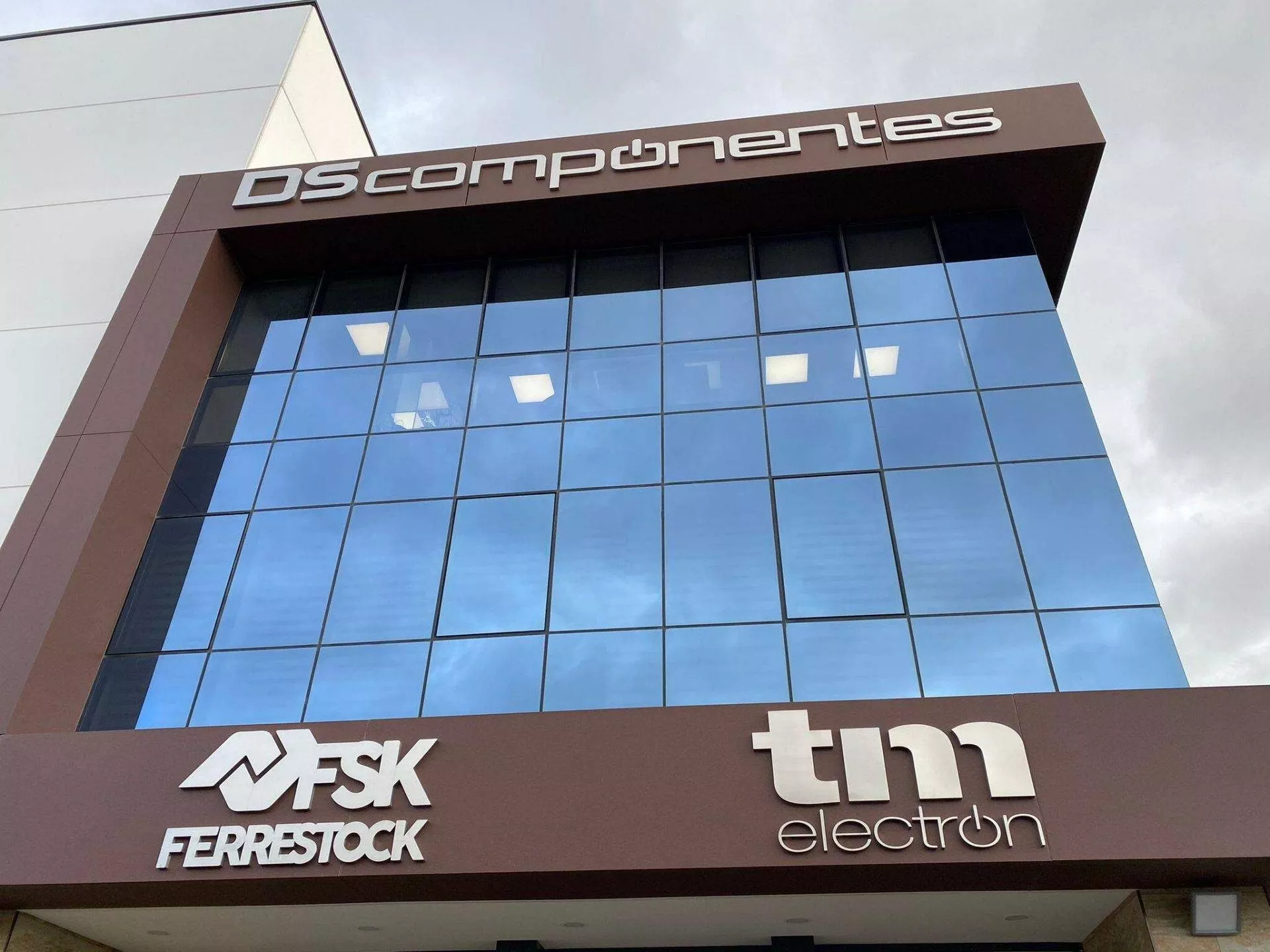 Letras Corpóreas y 3D - letras corpóreas y rótulos 3D - Rotusil Madrid (88)