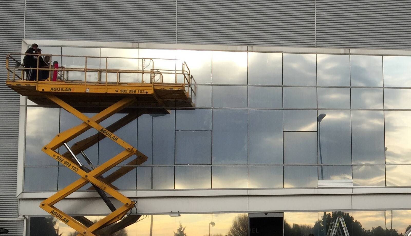 Láminas de Protección Solar - láminas de protección solar - Rotusil Madrid (2)